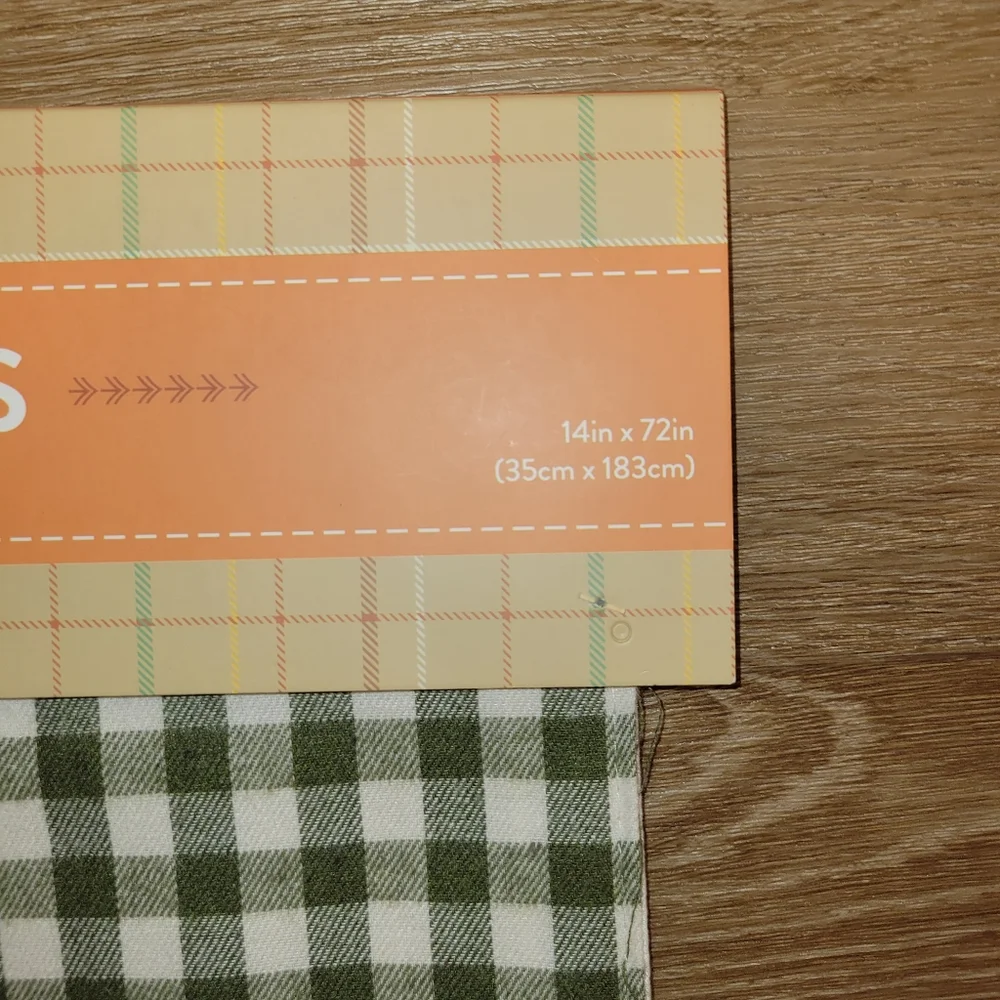 Give Thanks Decorative Table Runner 14